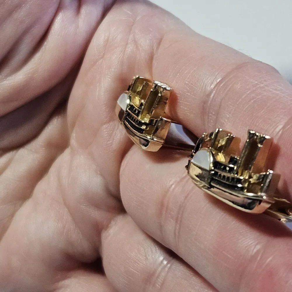 Swank Vintage Gold Tone Steamboat With Mother Of Pearl Accent Cufflinks